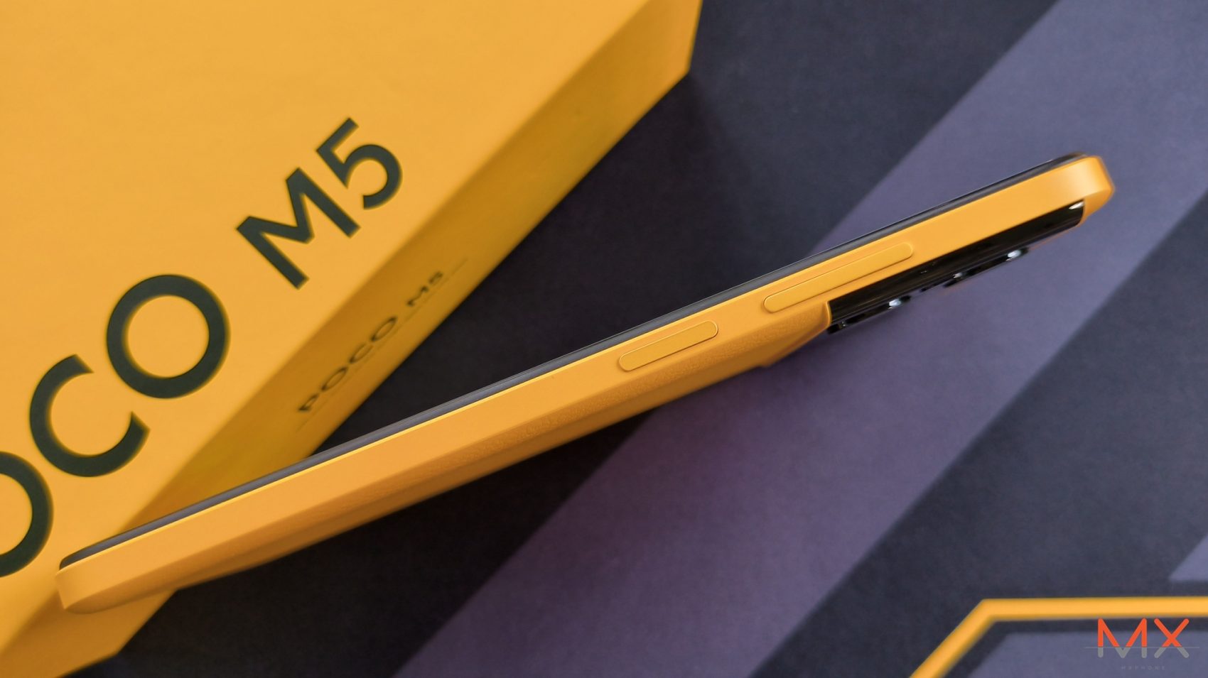 รีวิว POCO M5