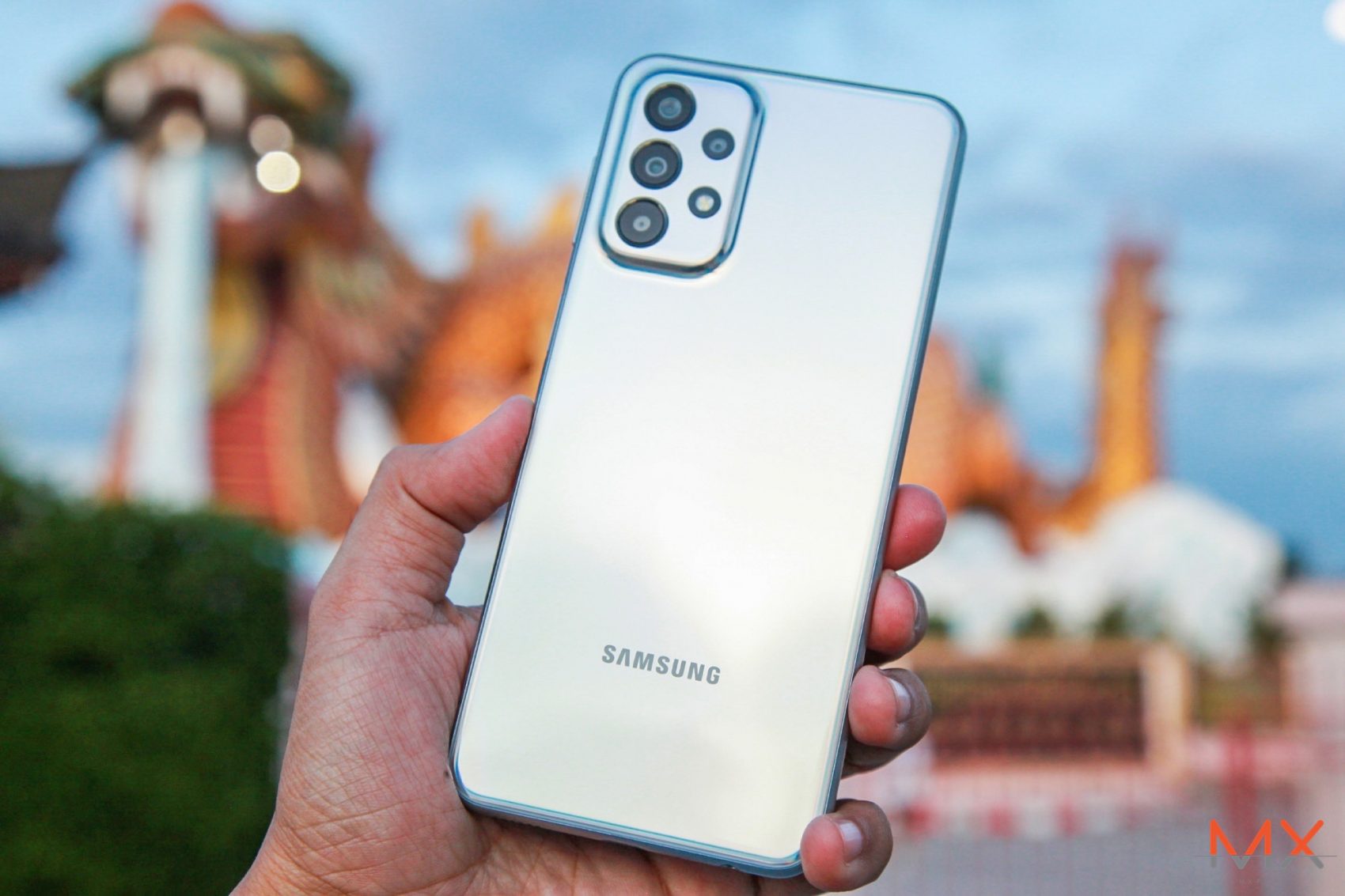 Samsung Galaxy A23 5G Silver Bright รีวิว