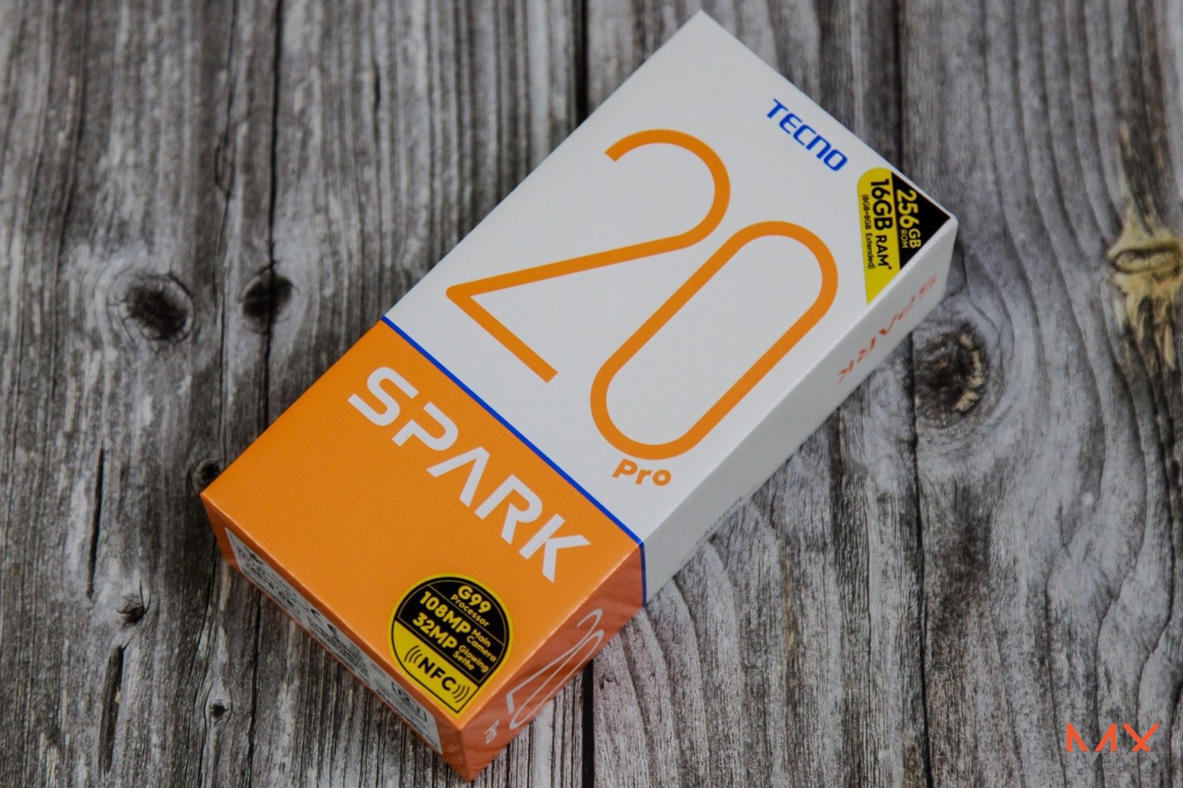 TECNO SPARK 20 Pro รีวิว