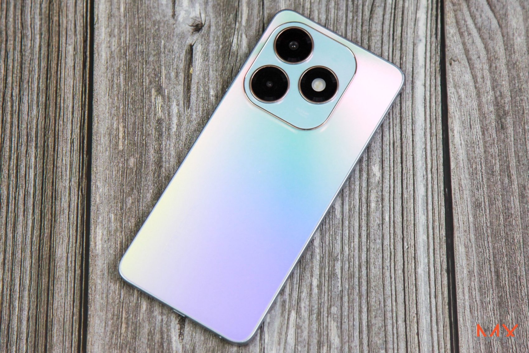 TECNO SPARK 20 Pro รีวิว