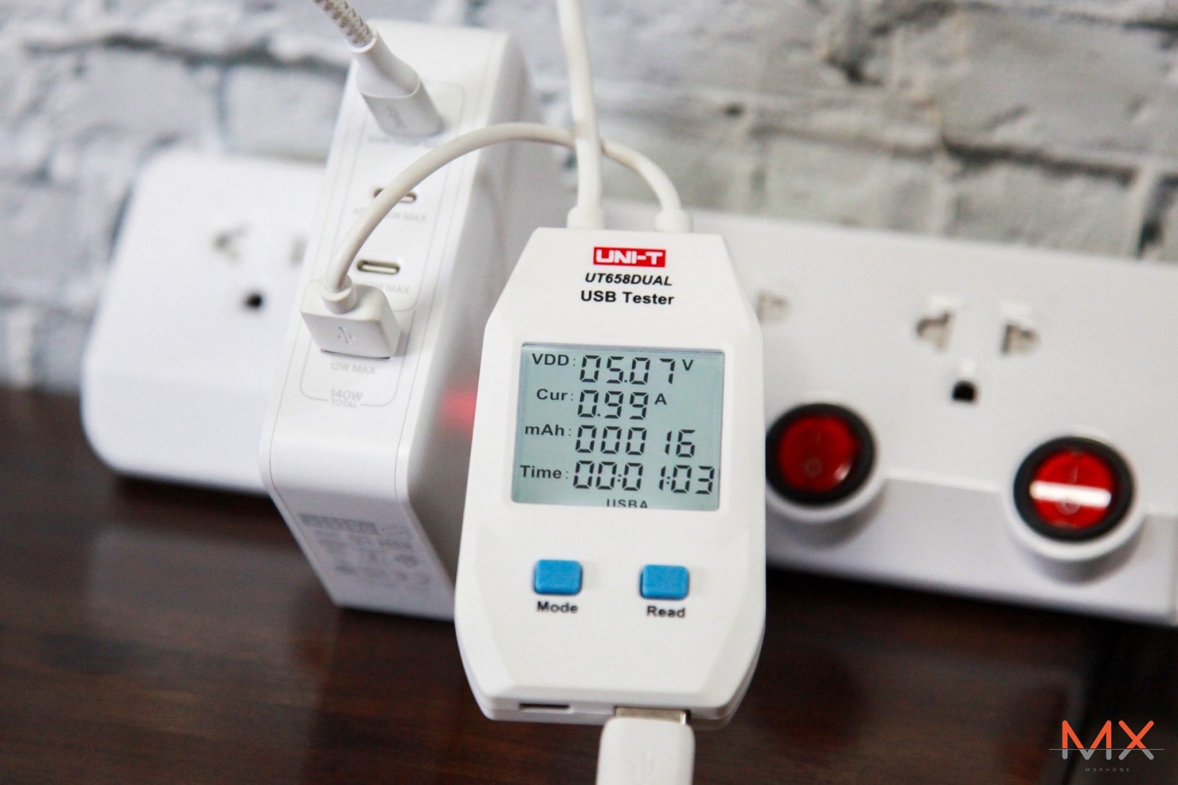 Belkin BoostCharge Pro 140W รีวิว