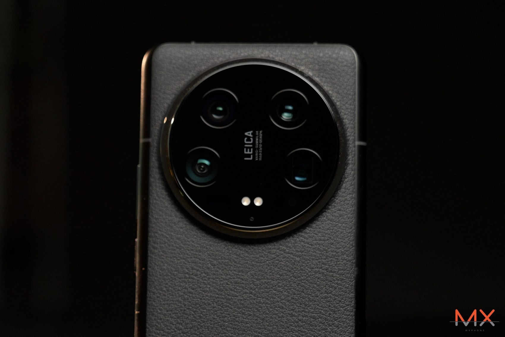 Xiaomi 14 Ultra & Xiaomi 14 รีวิว