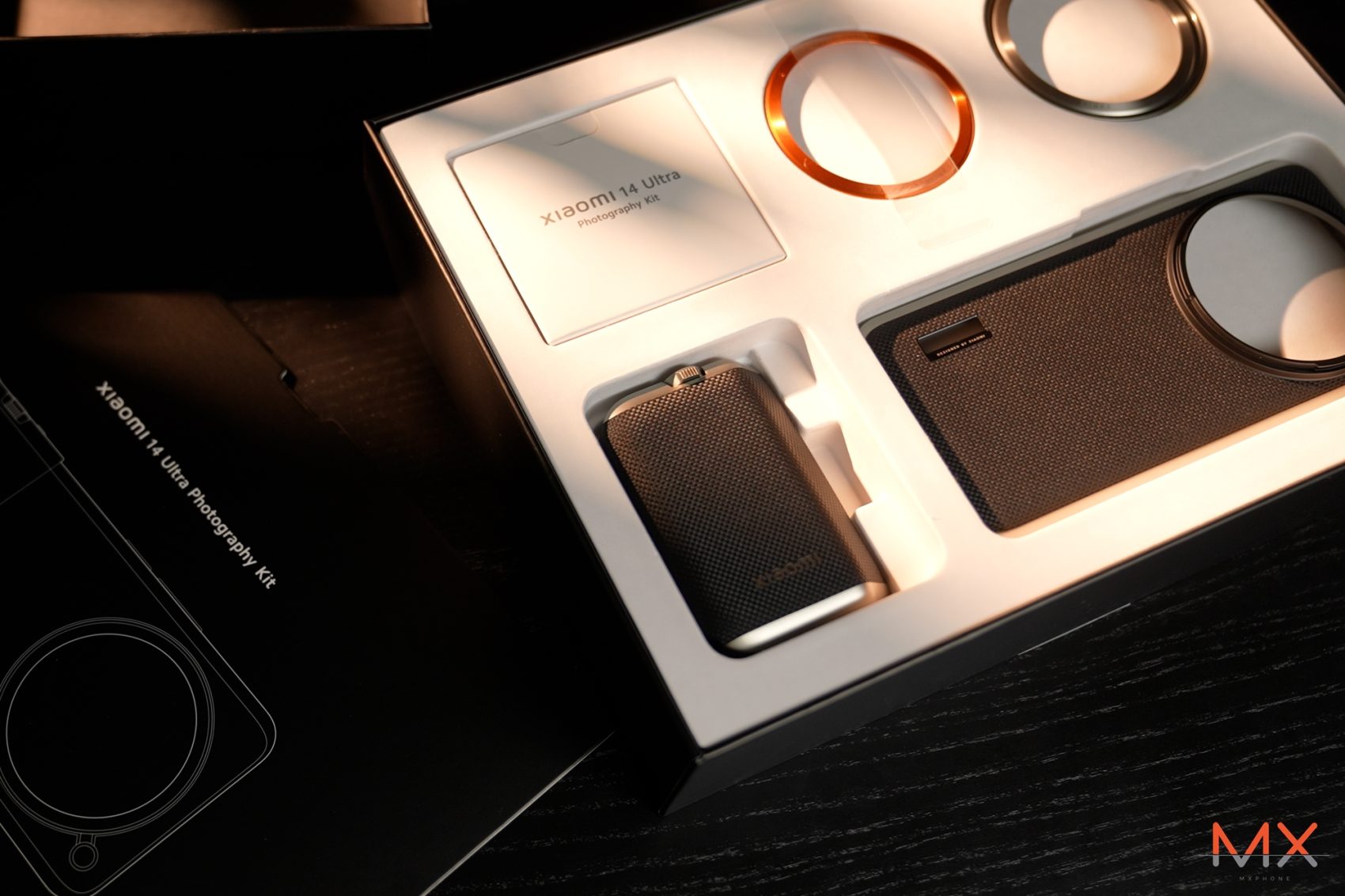 Xiaomi 14 Ultra & Xiaomi 14 รีวิว