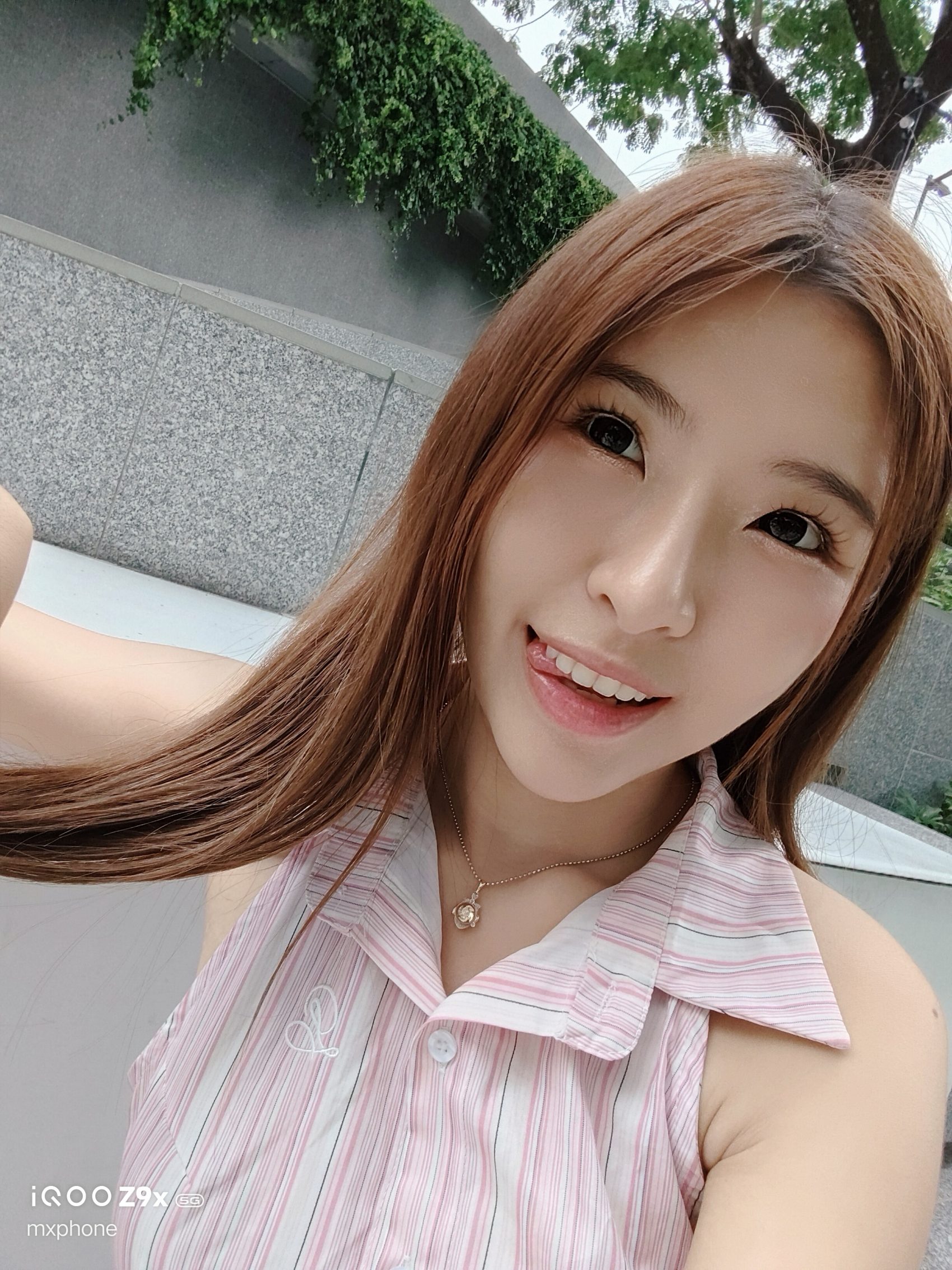 iQOO Z9 5G iQOO Z9x 5G รีวิว