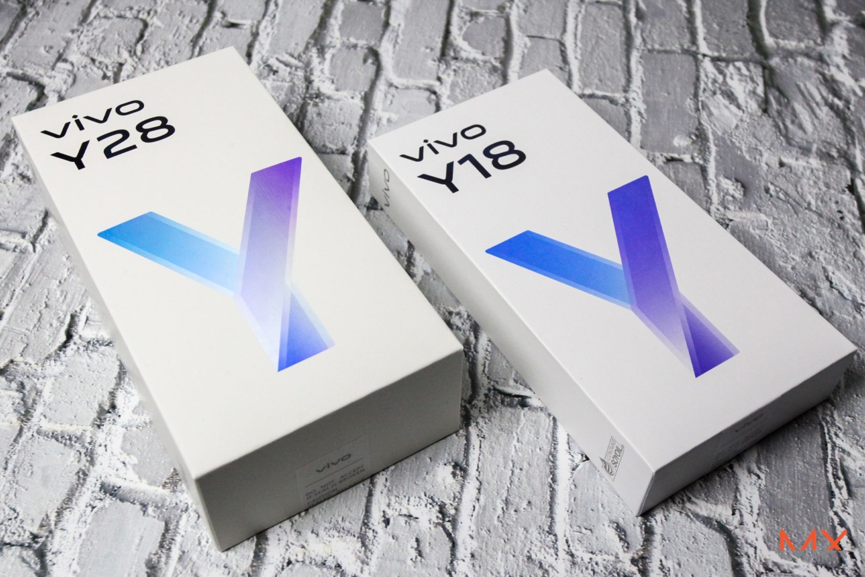 vivo Y28 รีวิว vivo Y18 รีวิว