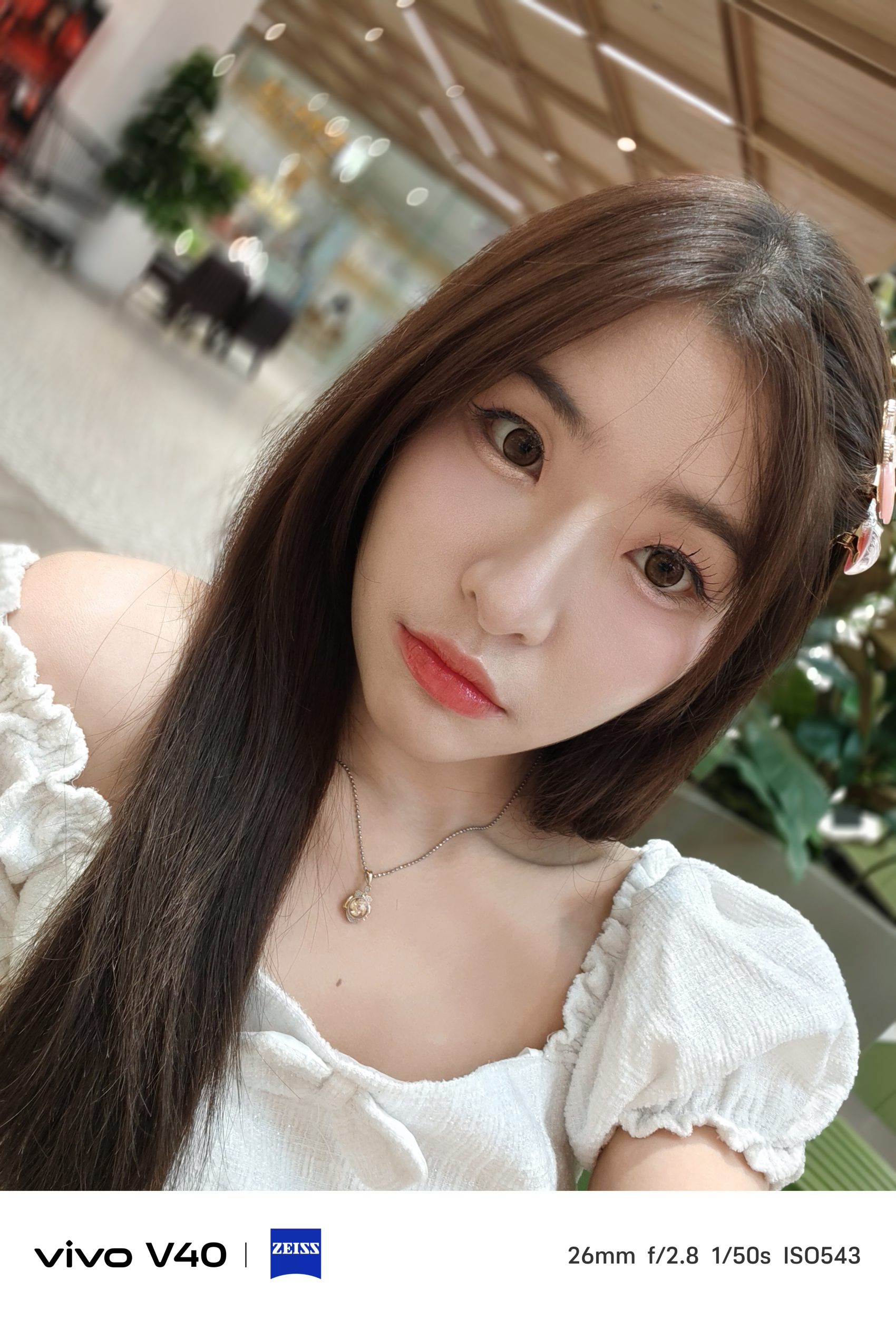vivo V40 รีวิว