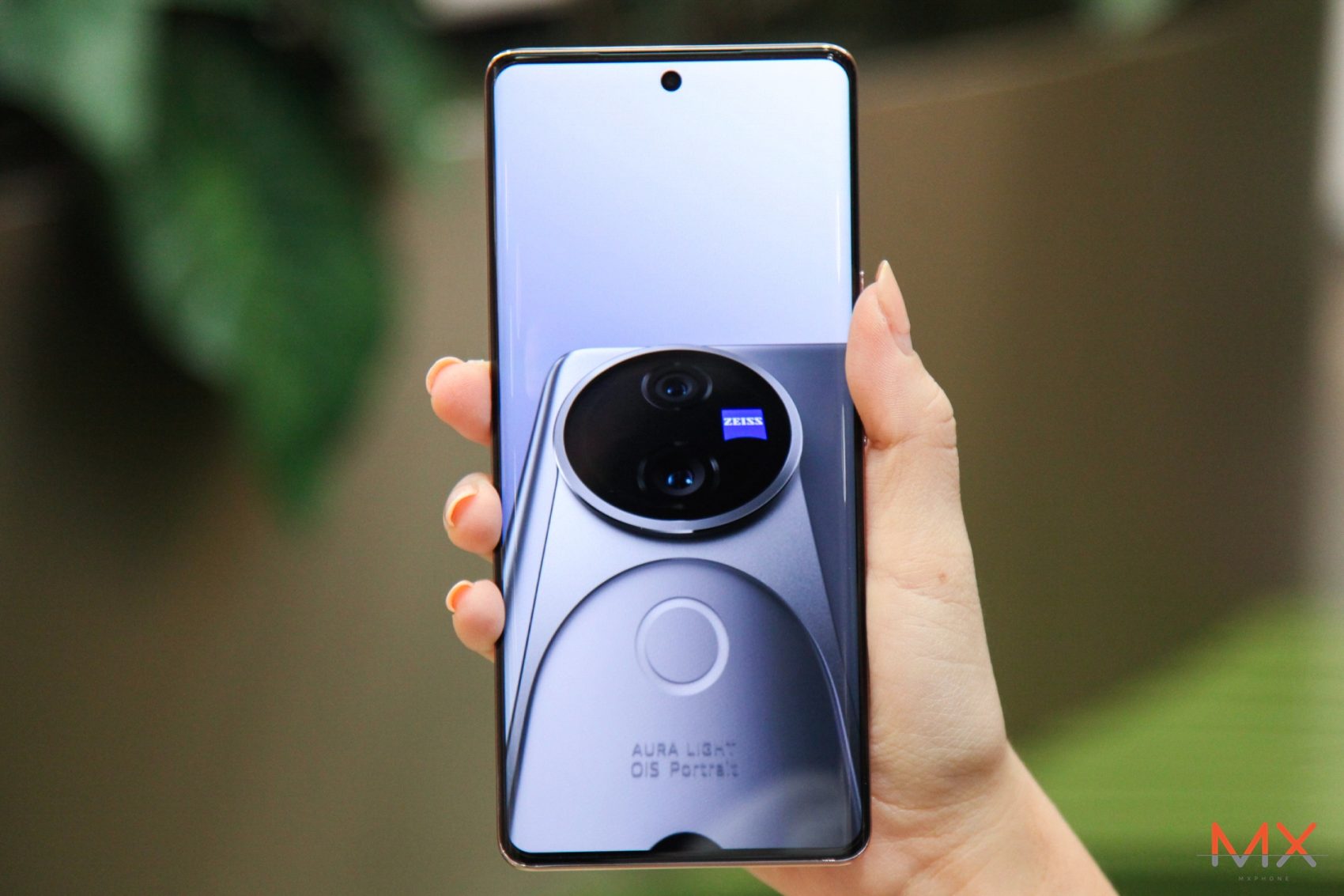 vivo V40 รีวิว