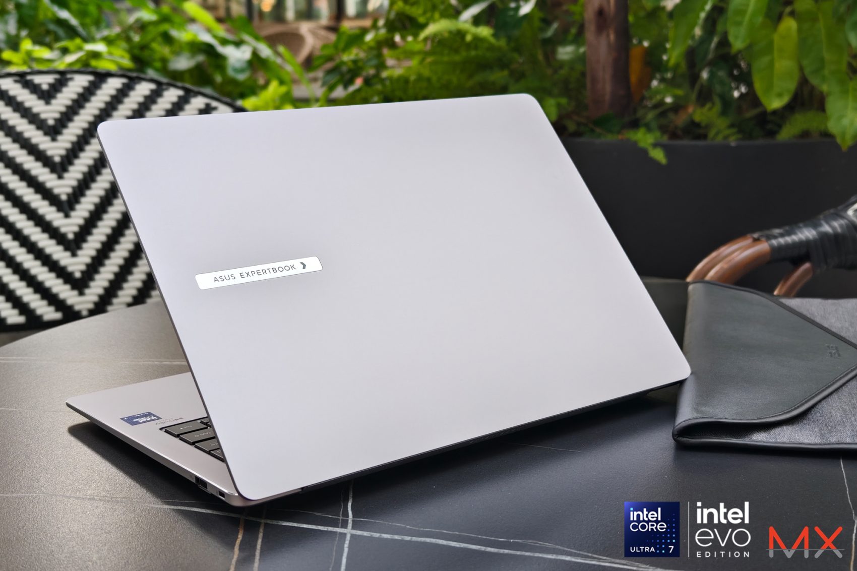 ASUS ExpertBook P5 รีวิว