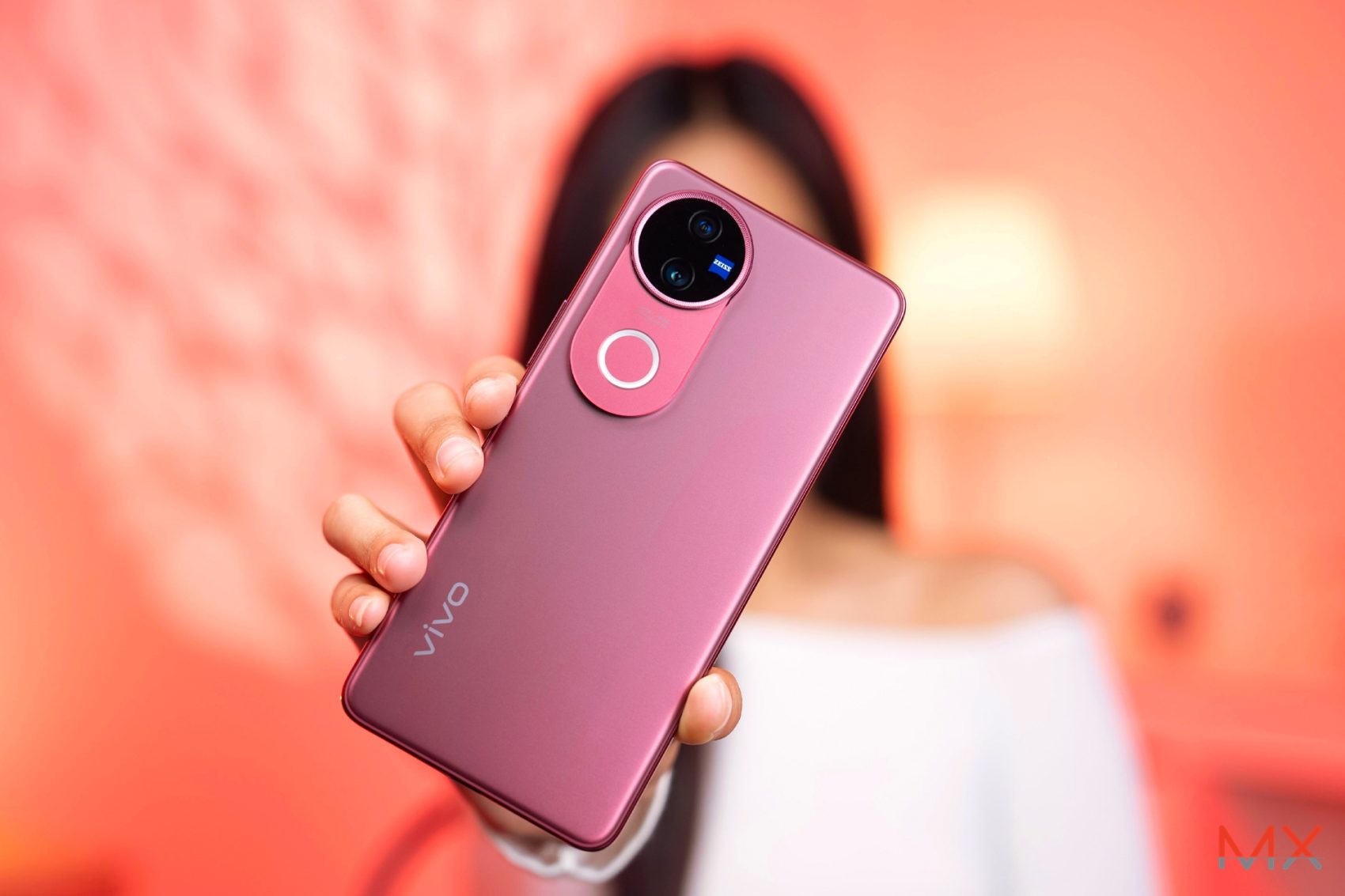 vivo V50 รีวิว