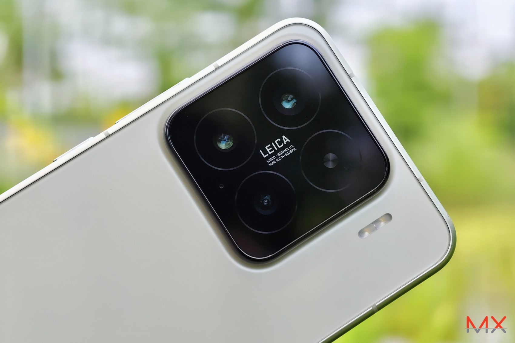 Xiaomi 15 รีวิว