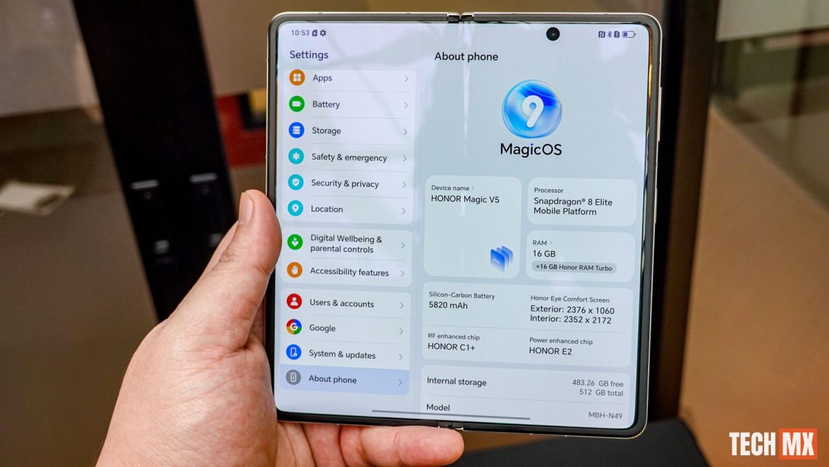 HONOR Magic V5