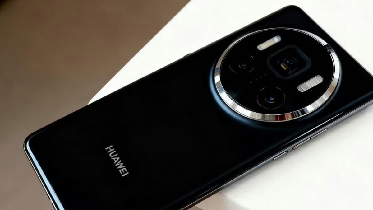 HUAWEI Mate 80
