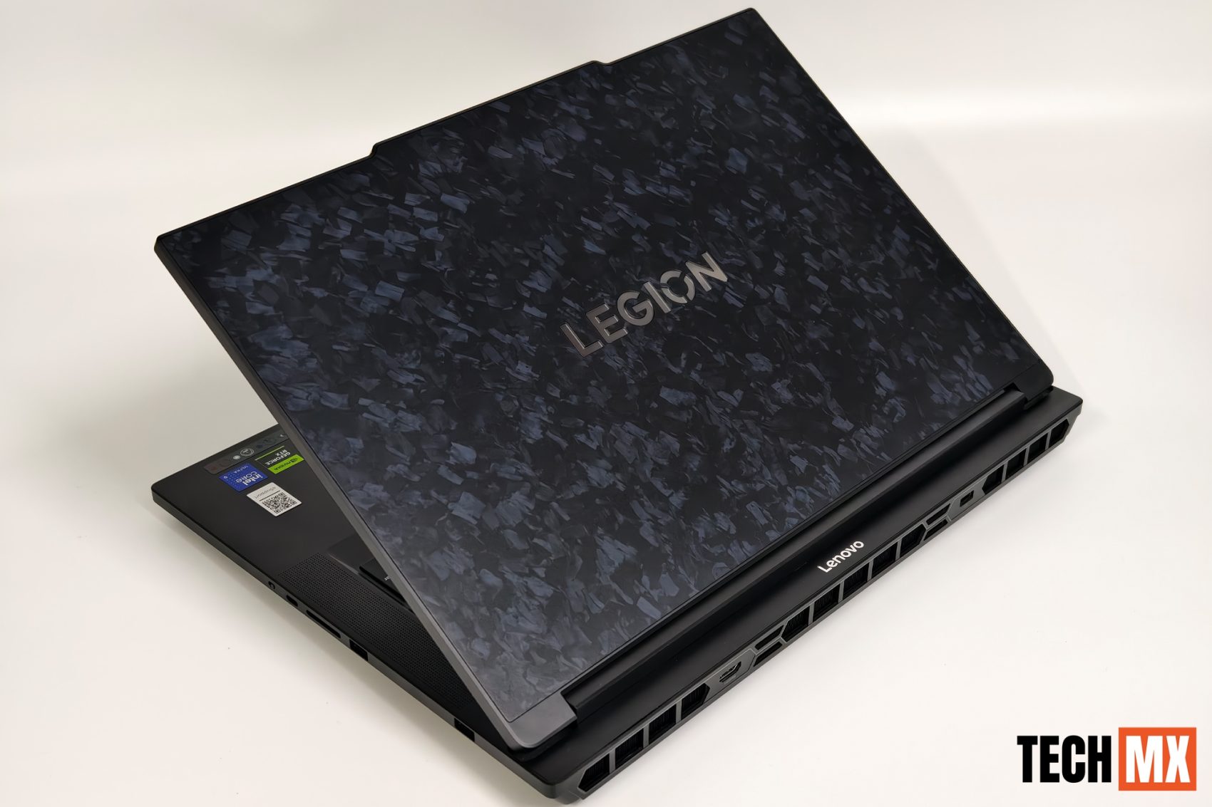 Lenovo Legion 9i รีวิว
