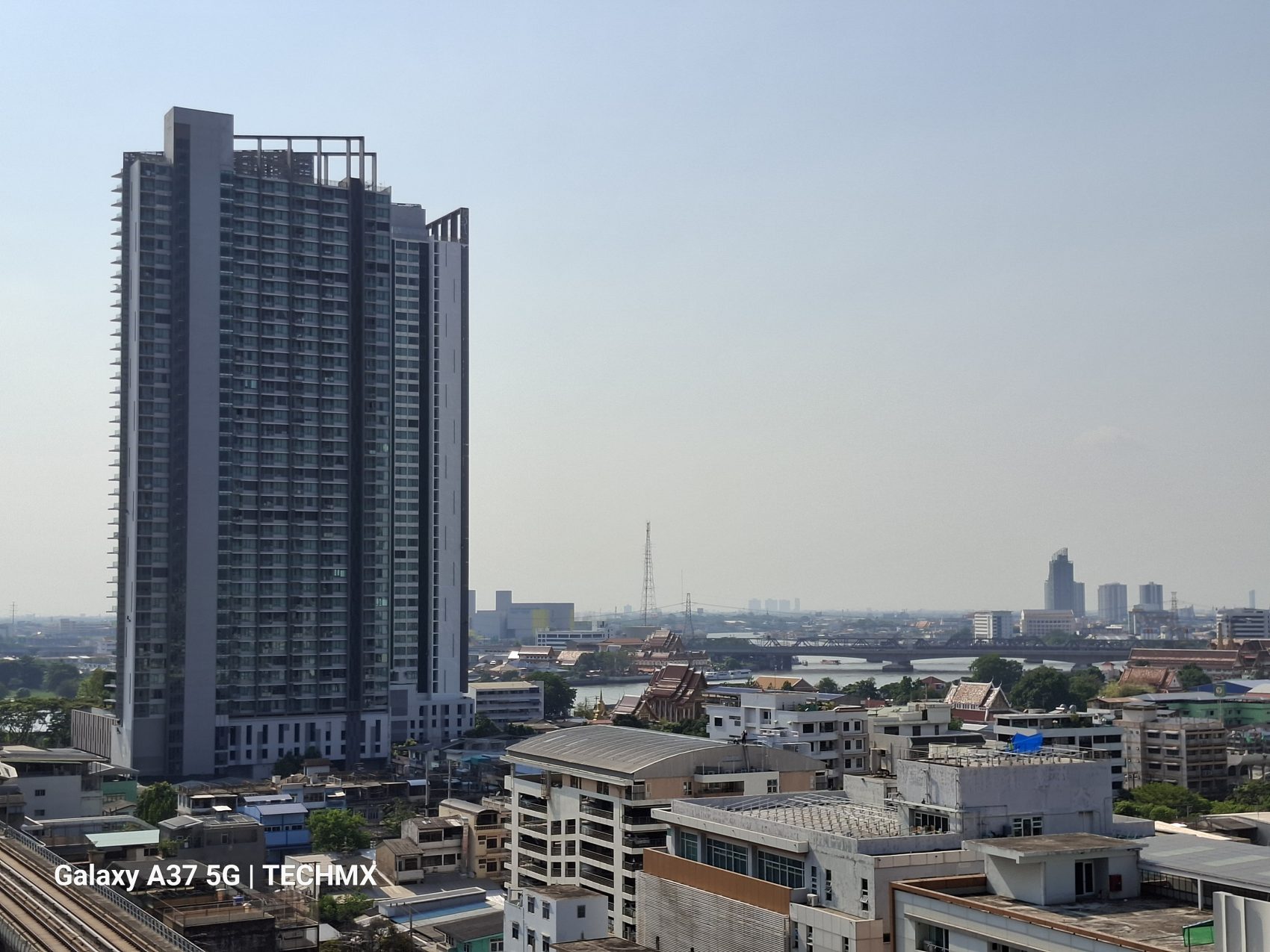 Samsung Galaxy A37 5G รีวิว