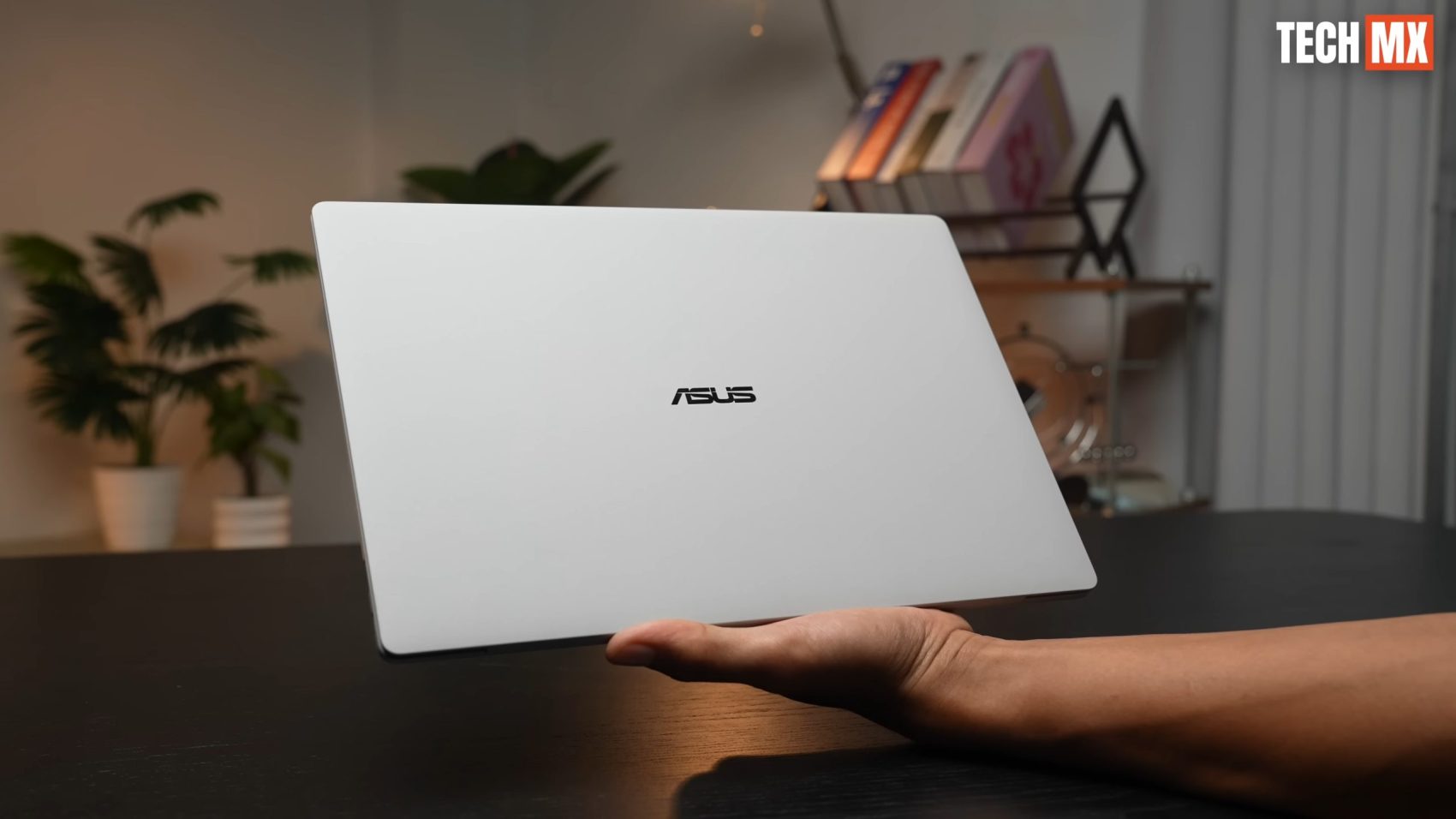 ASUS ExpertBook Ultra รีวิว
