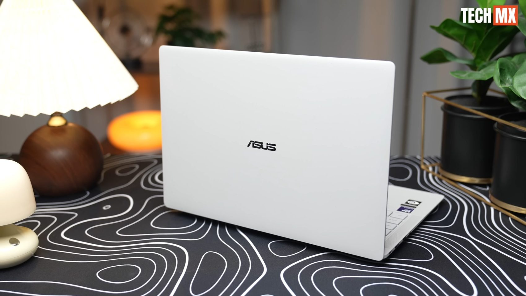 ASUS ExpertBook Ultra รีวิว