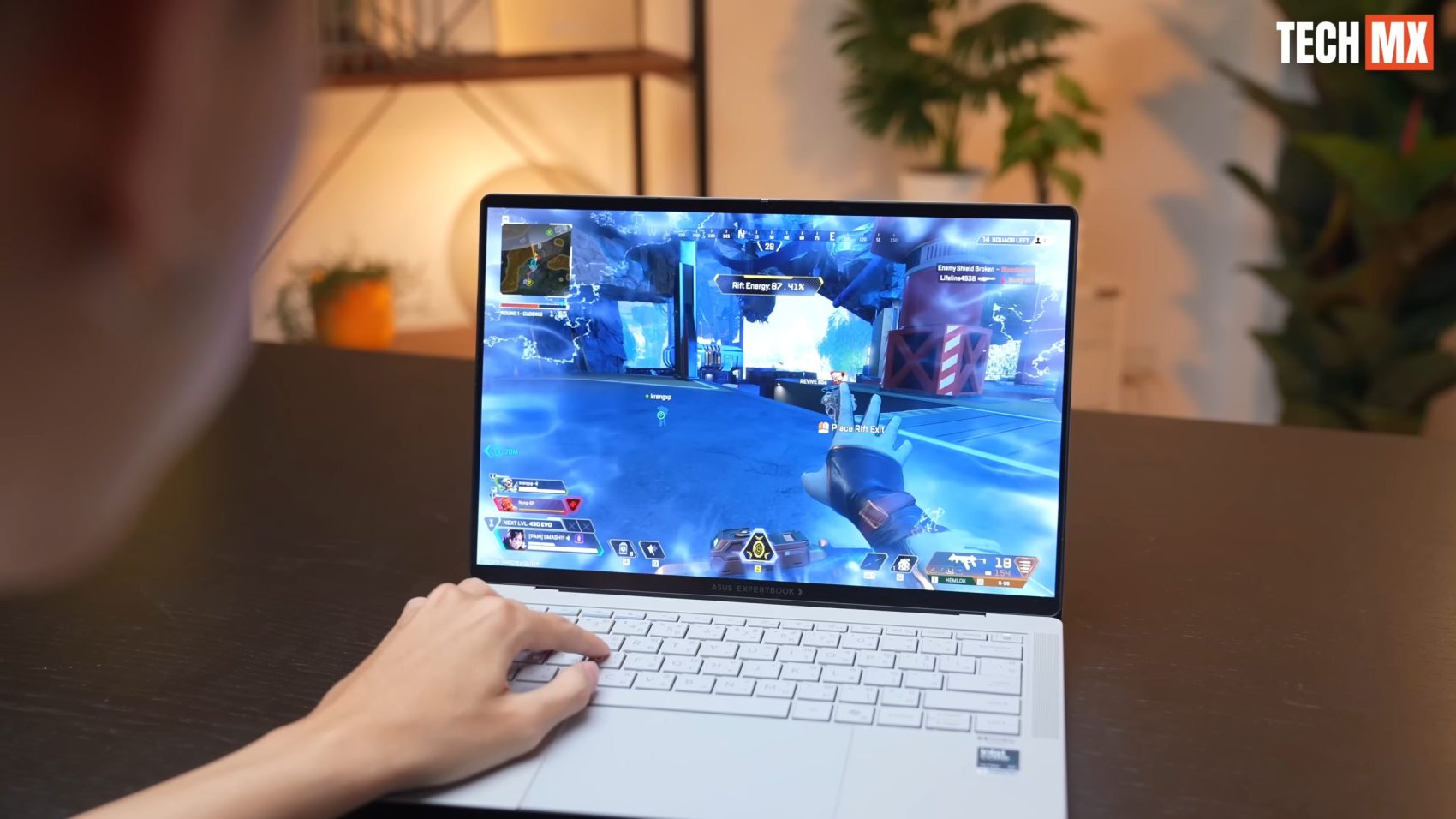 ASUS ExpertBook Ultra รีวิว