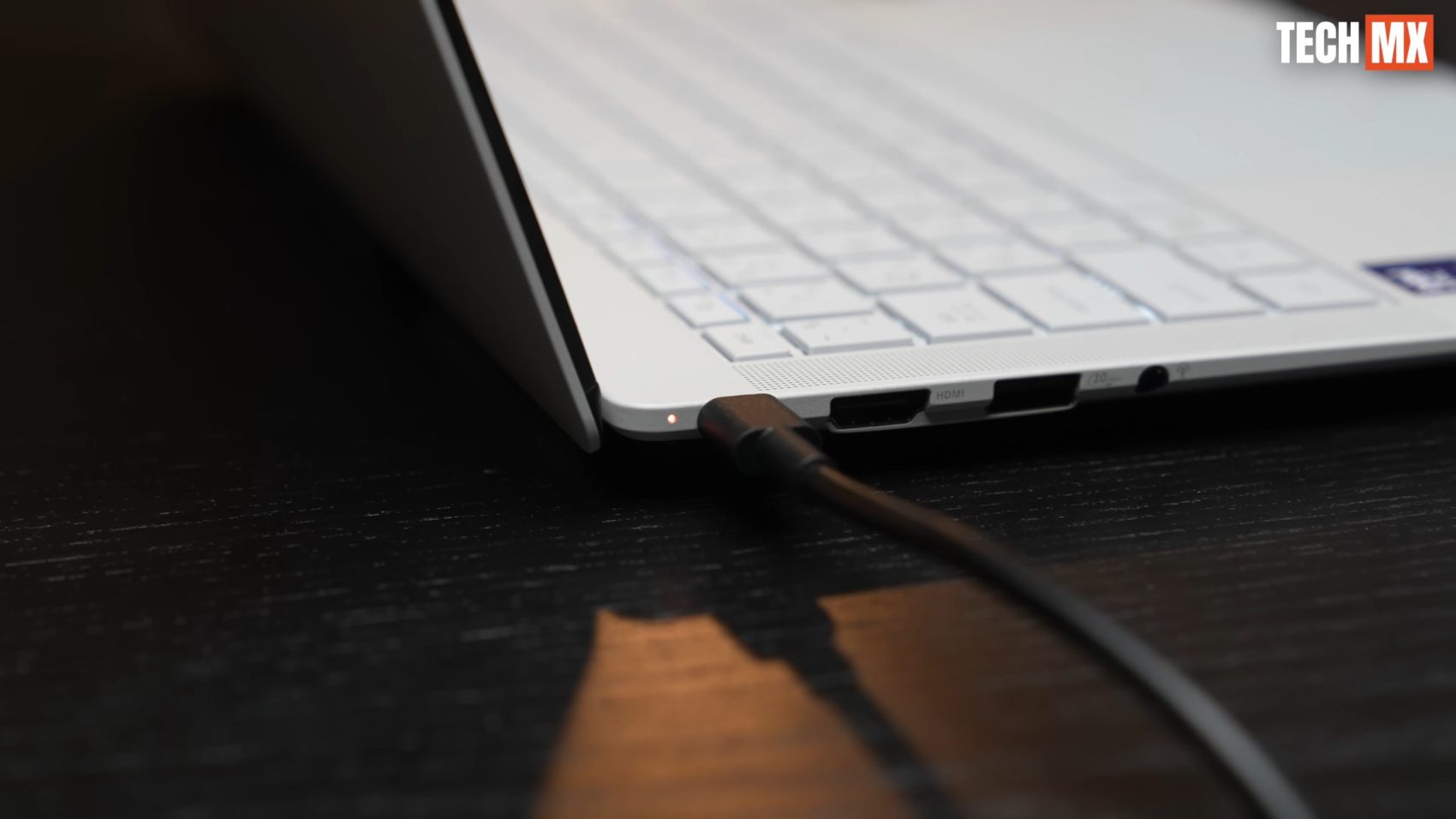 ASUS ExpertBook Ultra รีวิว